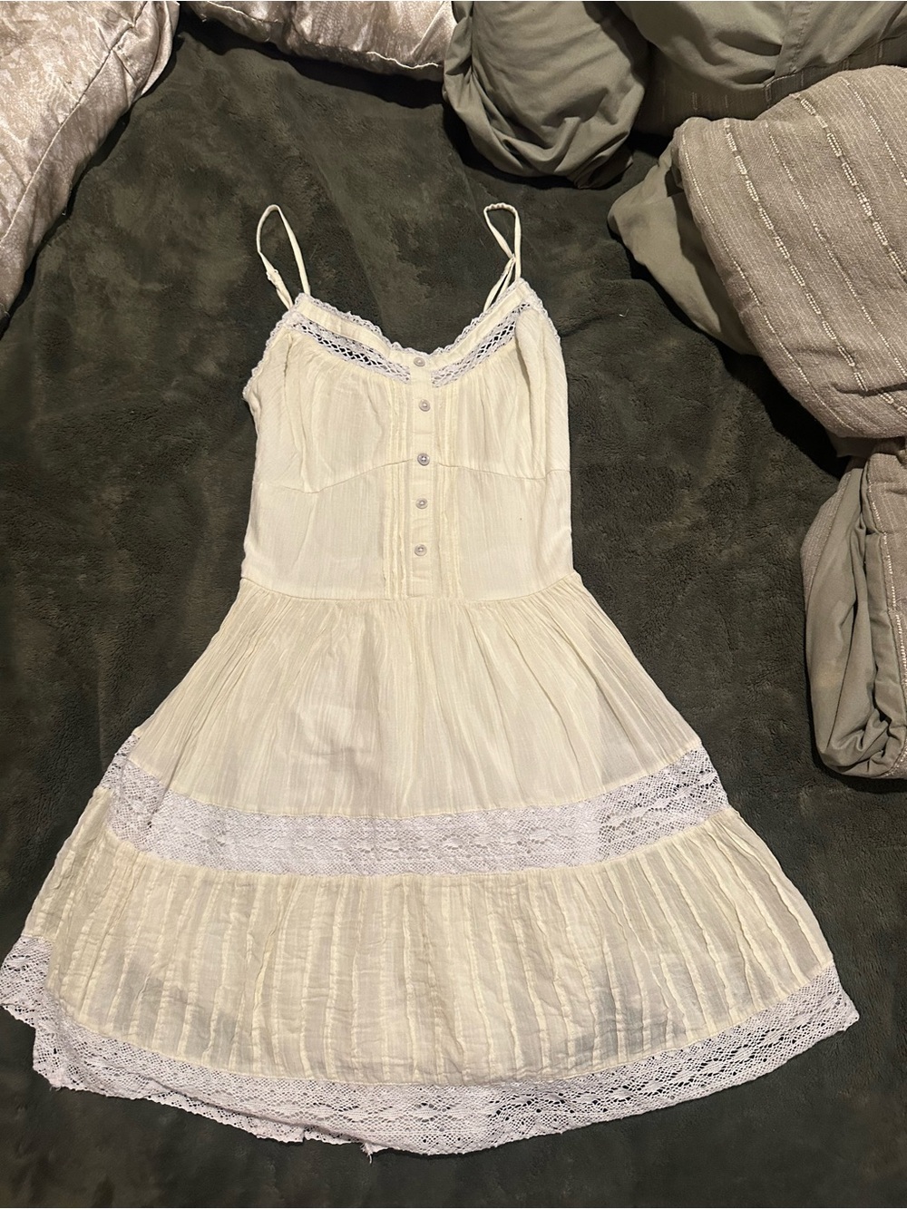 Women’s Yellow Lace-Trim Summer Dress